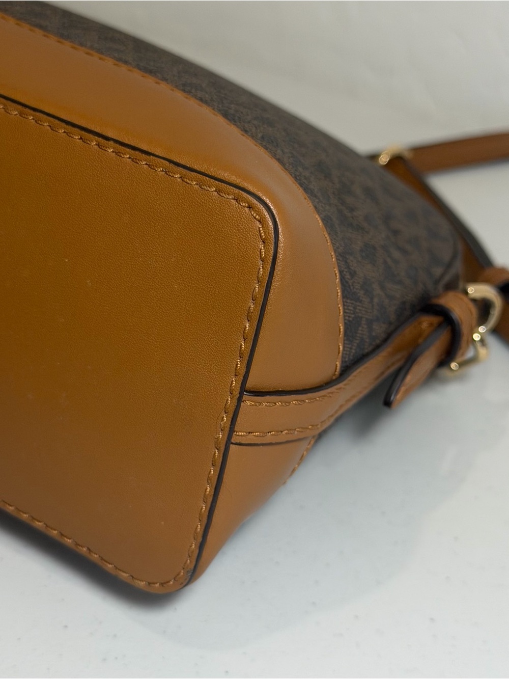 Michael Kors Logo Dome Crossbody - Picture 8 of 12